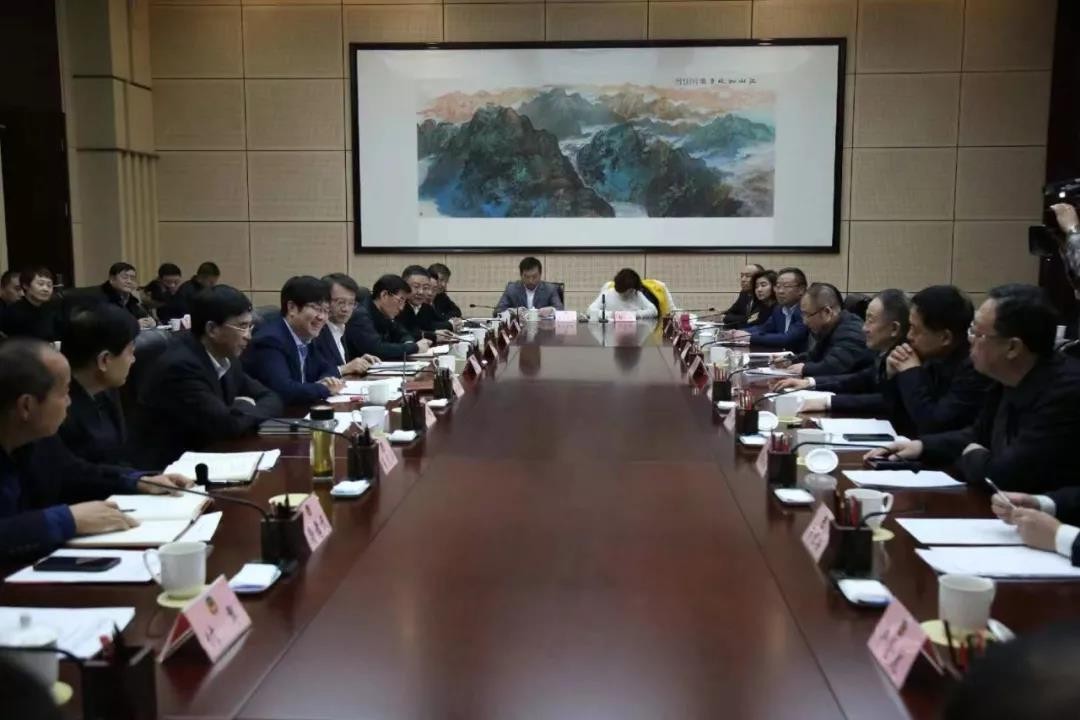 省政协副主席陈强在我市政协开展优化营商环境专题民主监督调研我中心组织民营企业家参加座谈会
